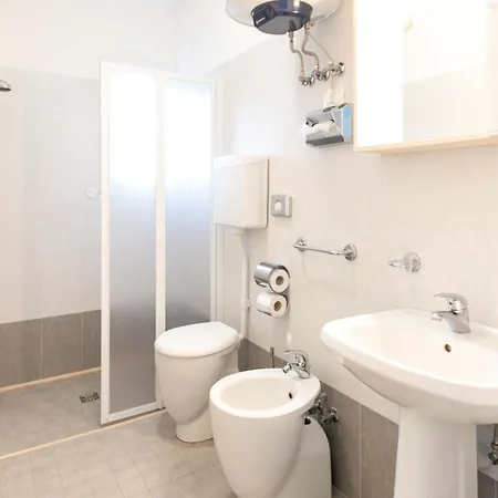 Relax In The Terrace Of Our Flat - Beahost Апартаменты Линьяно-Саббьядоро