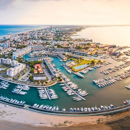 Relax In The Terrace Of Our Flat - Beahost Линьяно-Саббьядоро
